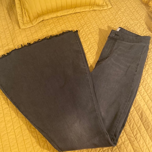 Free People Denim - Free People high rise flares size 28
